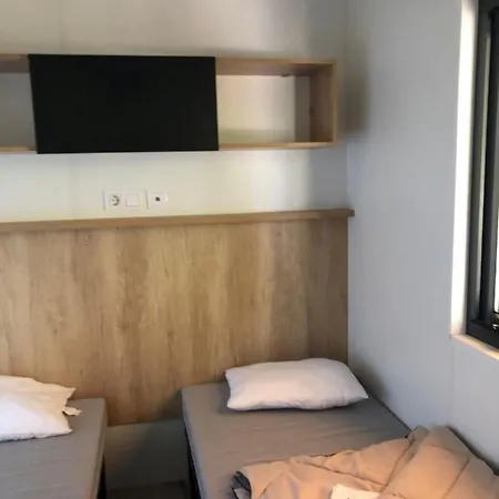 Apartment Mobilhome Au Calme Proche Foret Biscarrosse